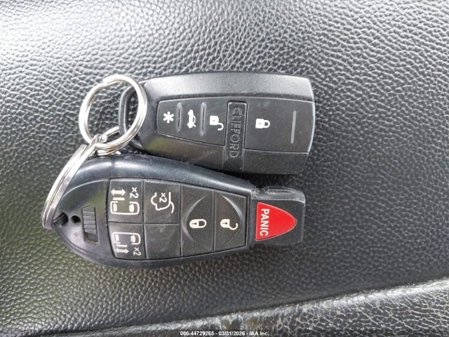 Chrysler Town & Country Touring