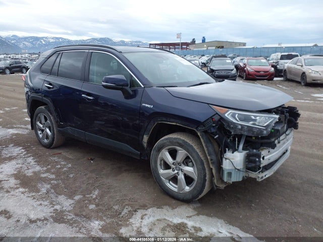 Salvage Toyota RAV4 Image