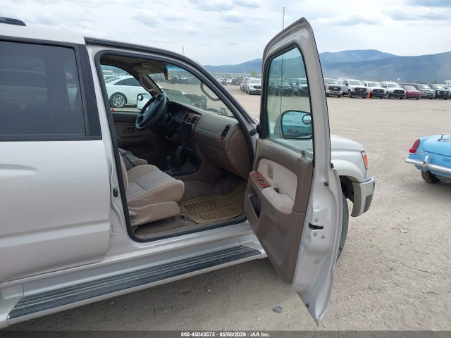 Toyota 4Runner Sr5 V6