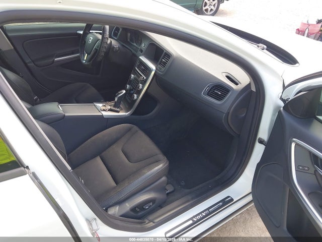 Volvo S60 T5 Drive-e