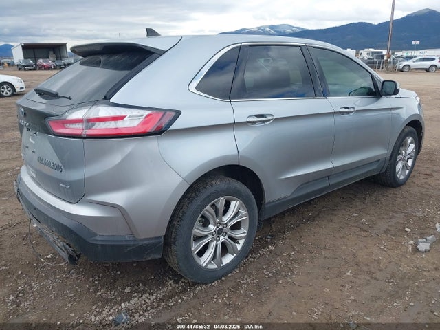 Ford Edge Titanium