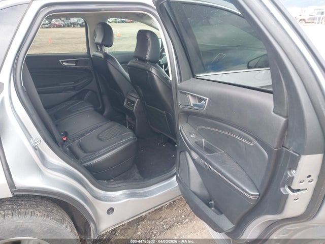 Ford Edge Titanium