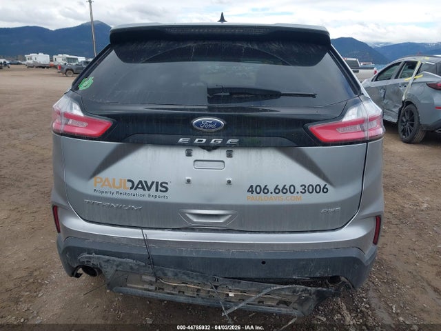 Ford Edge Titanium
