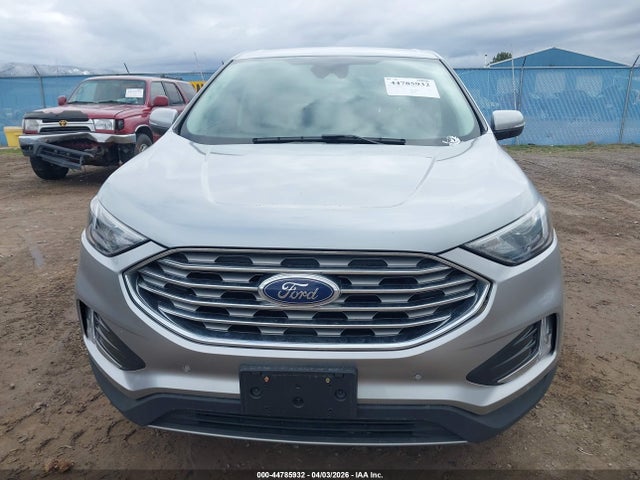 Ford Edge Titanium
