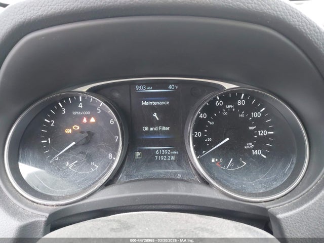 Nissan Rogue S