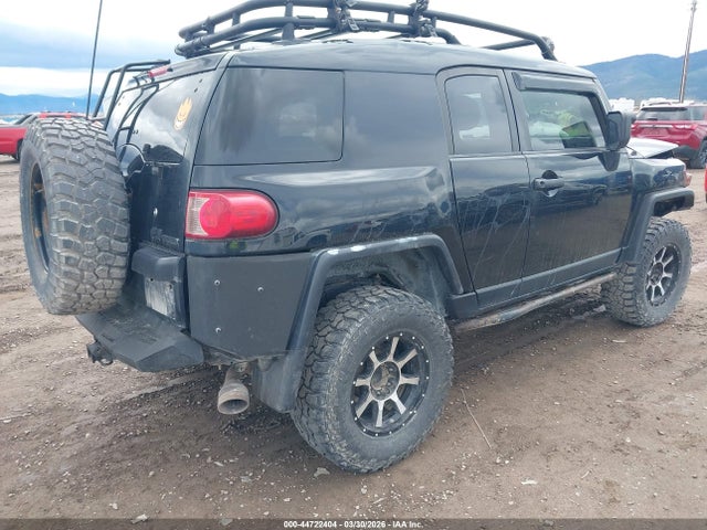 Toyota FJ Cruiser