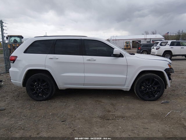 Jeep Grand Cherokee Altitude 4x4