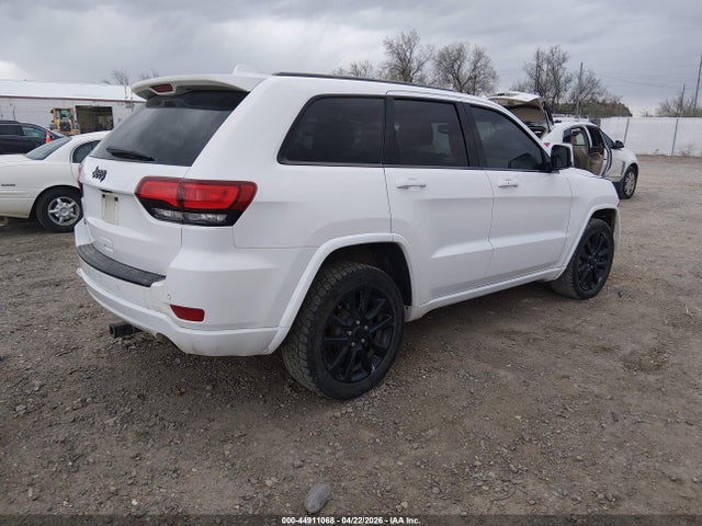 Jeep Grand Cherokee Altitude 4x4