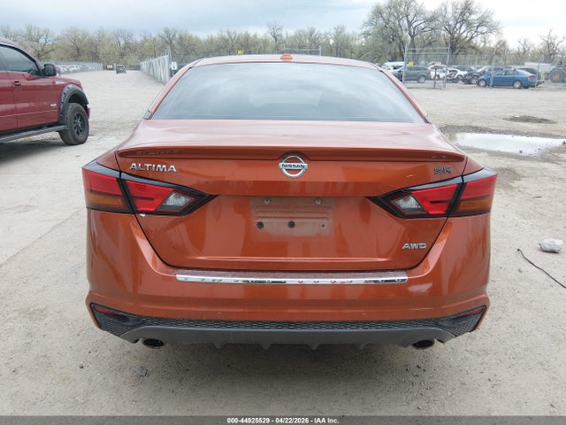 Nissan Altima Sr Intelligent Awd