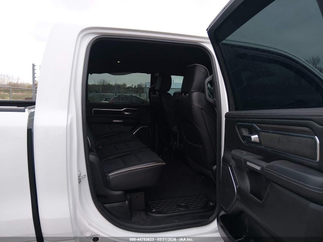 Ram 1500 Laramie  4x4 6'4 Box