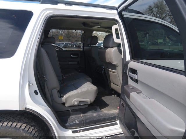 Toyota Sequoia Limited 5.7l V8