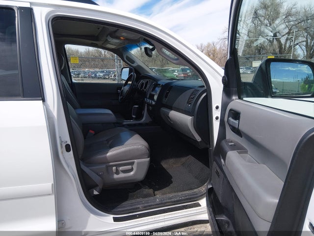Toyota Sequoia Limited 5.7l V8