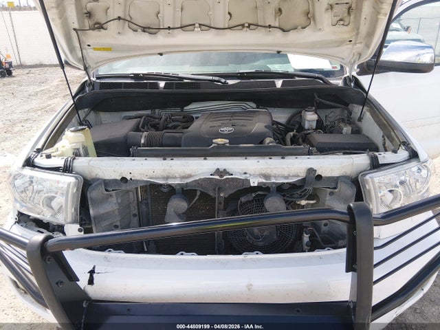Toyota Sequoia Limited 5.7l V8