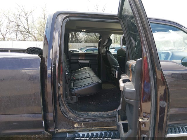 Ford F-150 Lariat