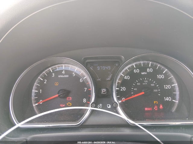 Nissan Versa 1.6 Sv