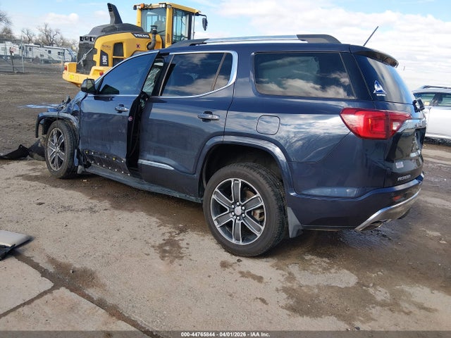 GMC Acadia Denali