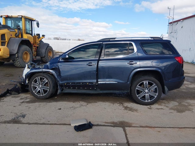 GMC Acadia Denali