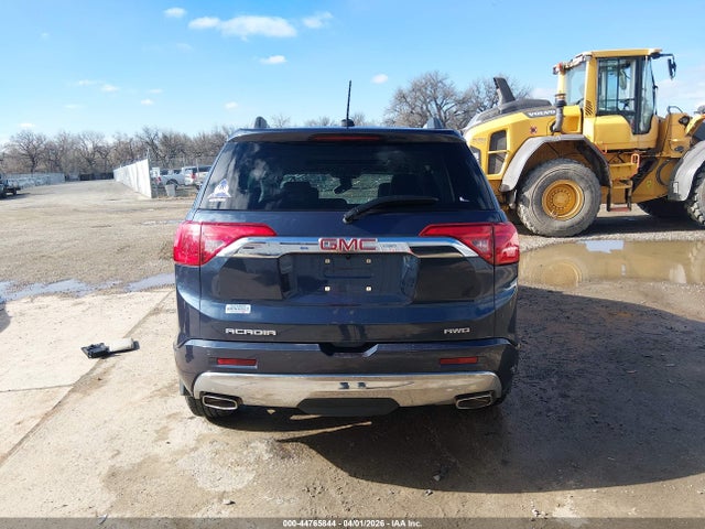 GMC Acadia Denali