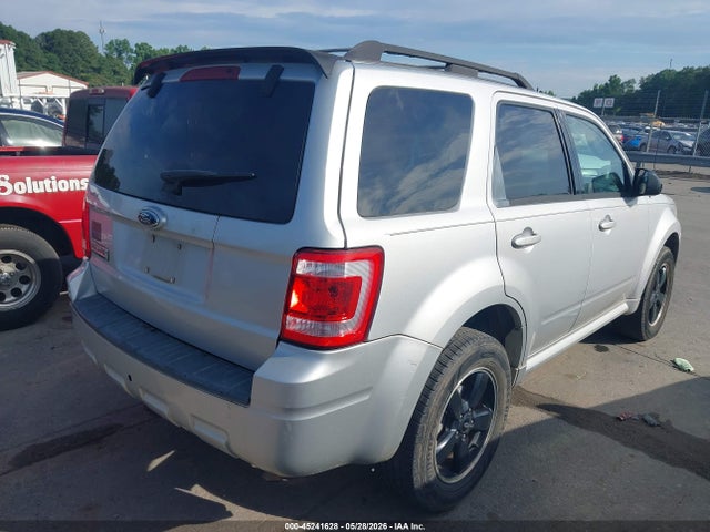 Ford Escape Xlt