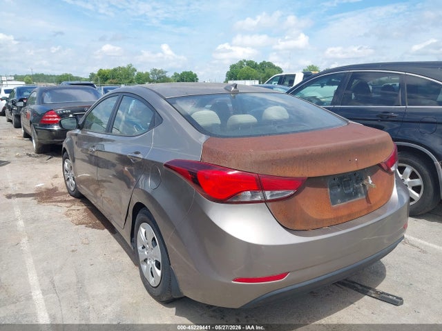 Hyundai ELANTRA Se