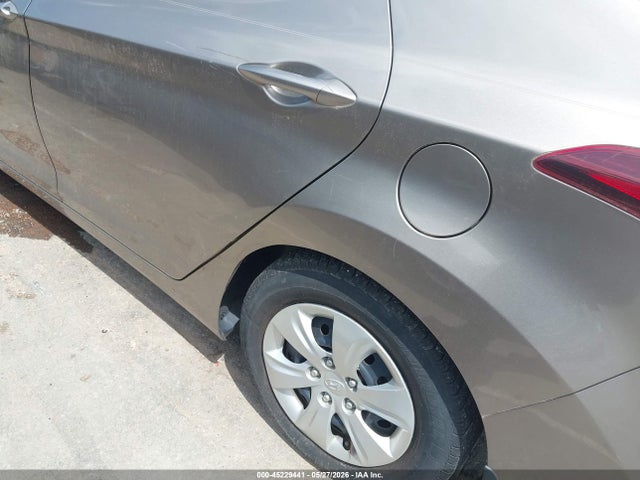 Hyundai ELANTRA Se