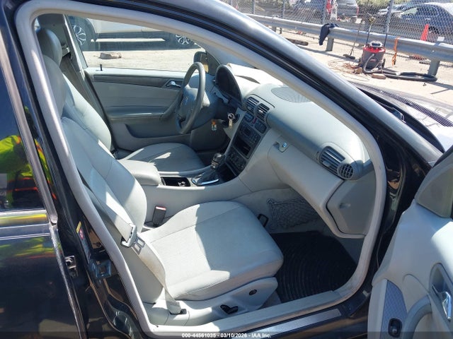 Mercedes-Benz C-Class Kompressor Sport