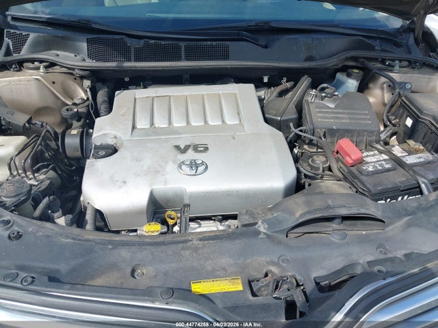 Toyota Venza Base V6