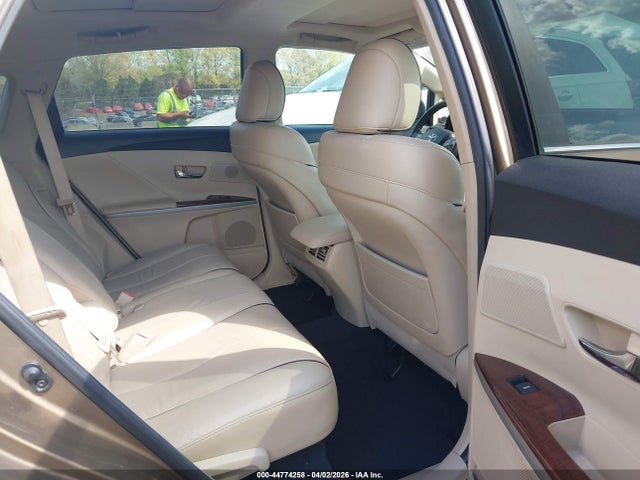 Toyota Venza Base V6