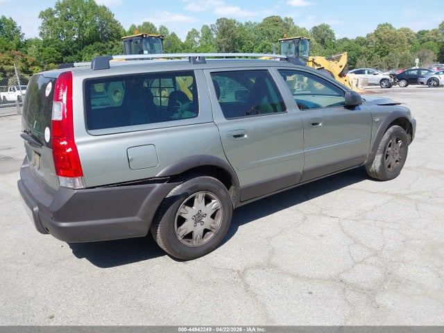 Volvo XC70