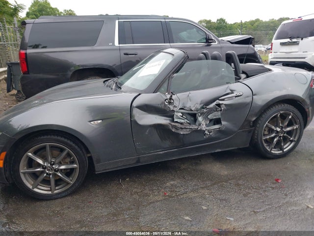 Mazda MX-5 Miata Grand Touring