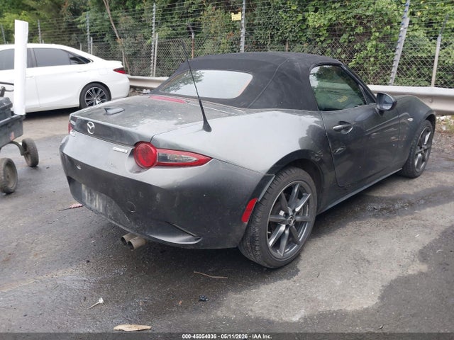 Mazda MX-5 Miata Grand Touring