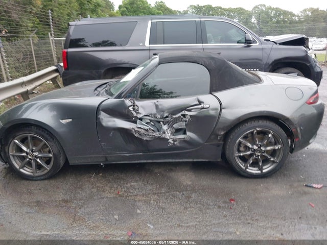 Mazda MX-5 Miata Grand Touring