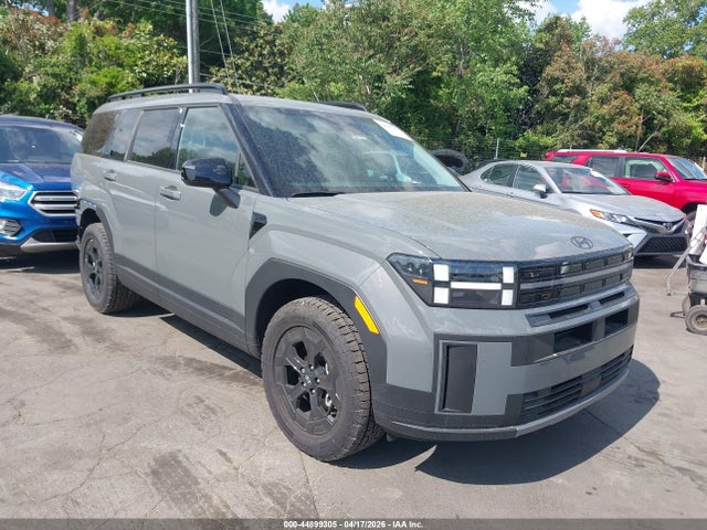 Salvage Hyundai SANTA FE Image
