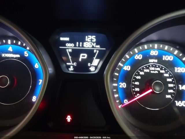 Hyundai ELANTRA