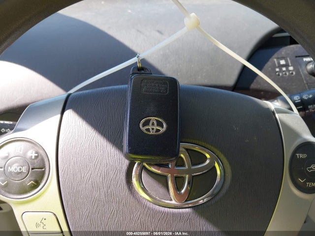 Toyota Prius Three