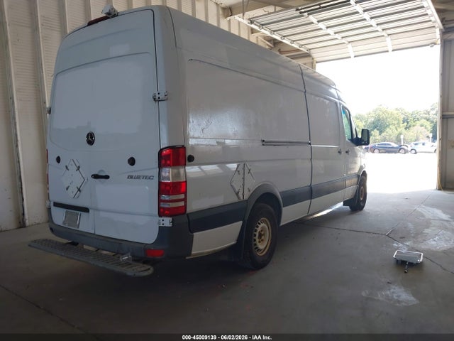 Mercedes-Benz Sprinter 2500 High Roof