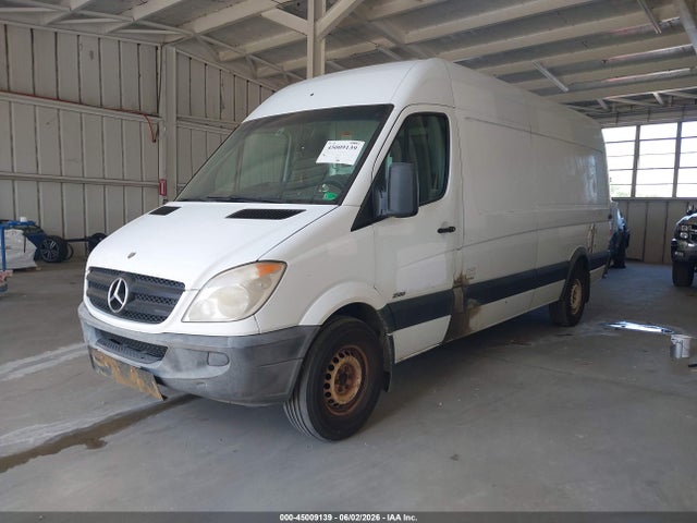Mercedes-Benz Sprinter 2500 High Roof