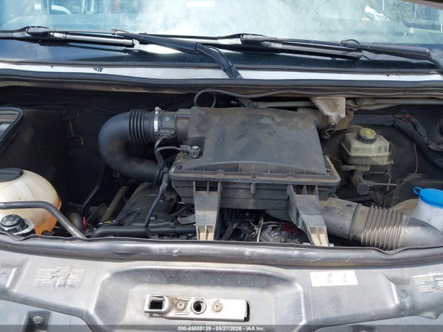 Mercedes-Benz Sprinter 2500 High Roof