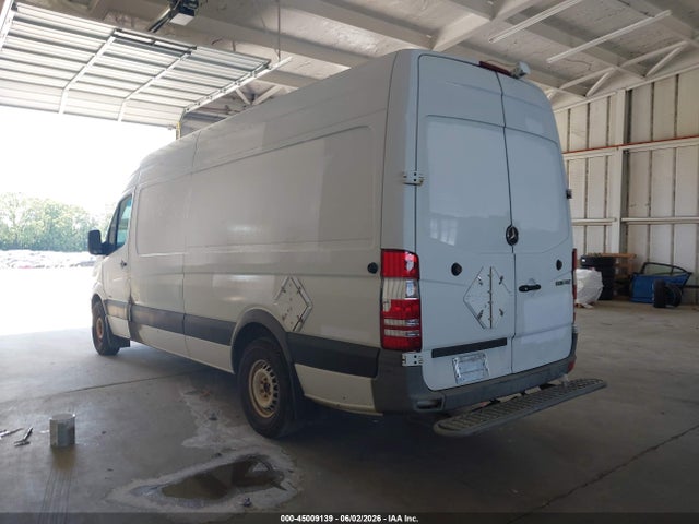 Mercedes-Benz Sprinter 2500 High Roof