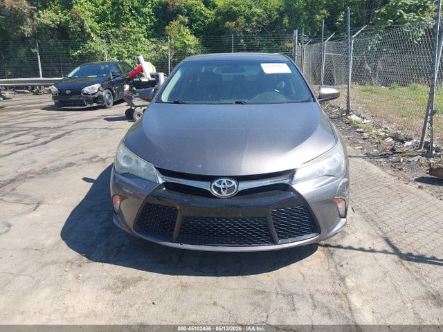 Toyota Camry Se