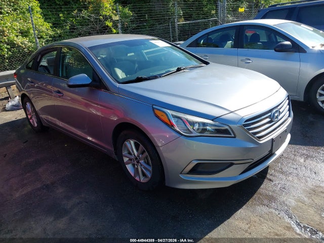 Salvage Hyundai SONATA Image