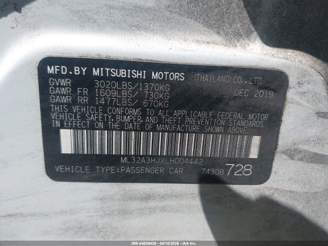 Mitsubishi Mirage Es