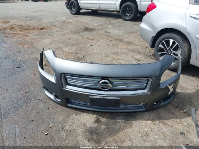 Nissan Maxima