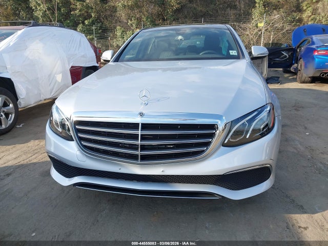 Mercedes-Benz E-Class 4matic