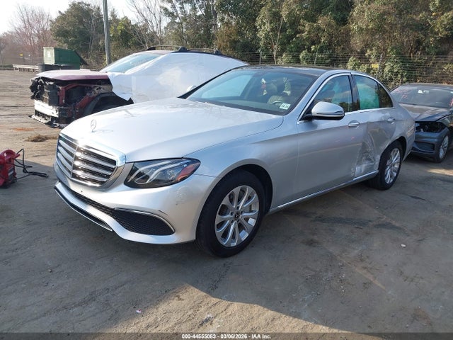 Mercedes-Benz E-Class 4matic