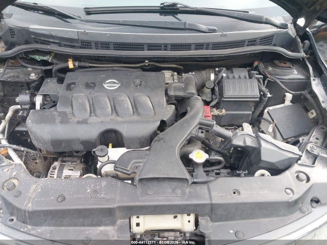 Nissan Versa 1.8s
