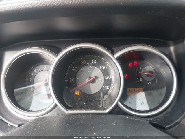 Nissan Versa 1.8s