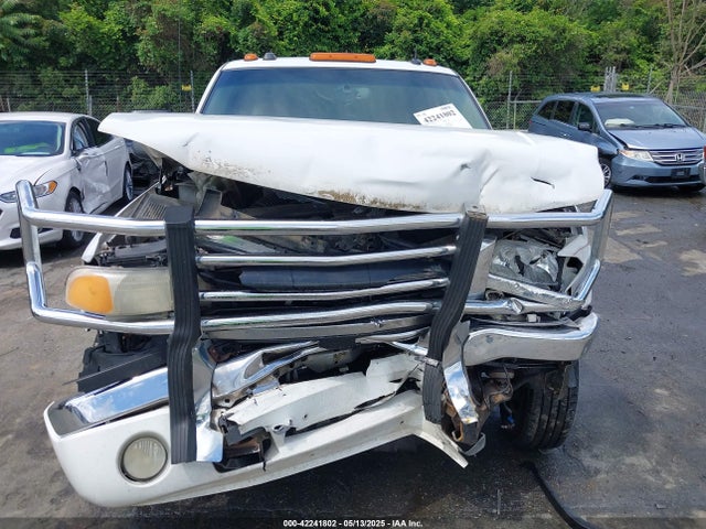 General Motors Sierra 3500 Slt