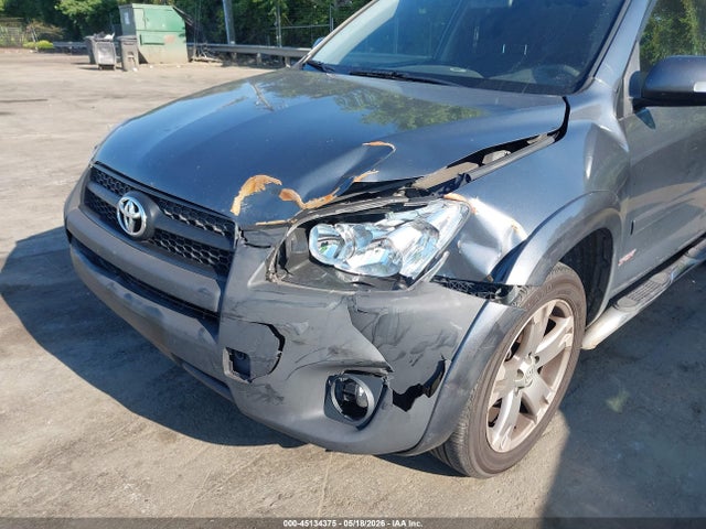 Toyota RAV4 Sport