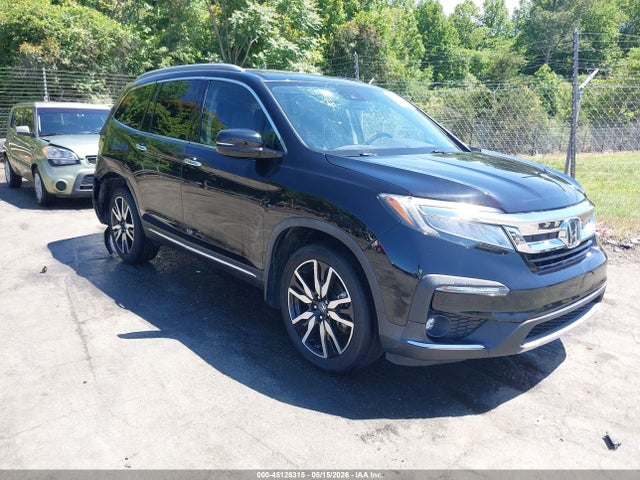 Salvage Honda Pilot Image